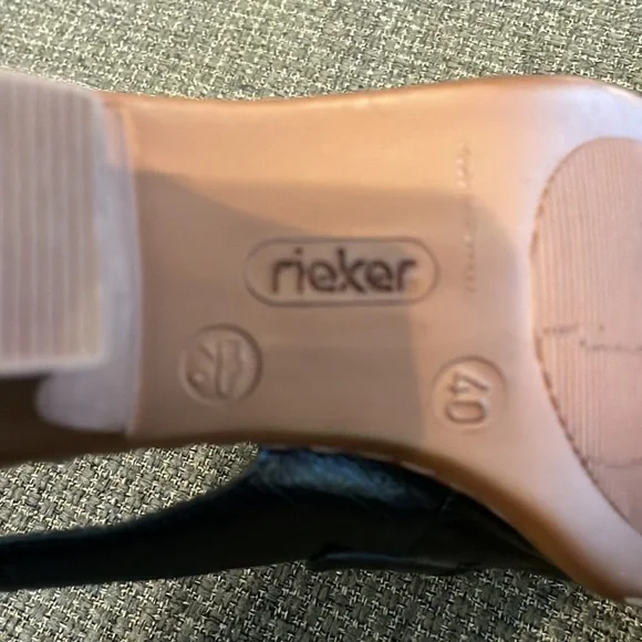 Rieker black leather sling back shoes (sz 40) - Picture 8 of 12